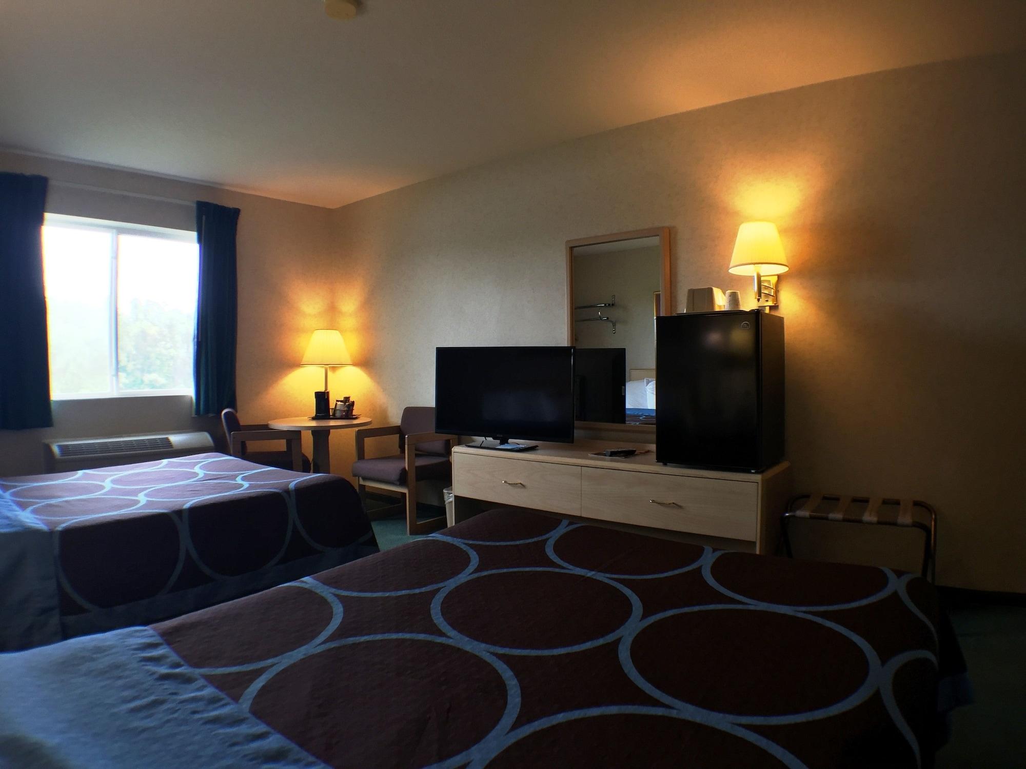 Super 8 By Wyndham Canandaigua Zewnętrze zdjęcie