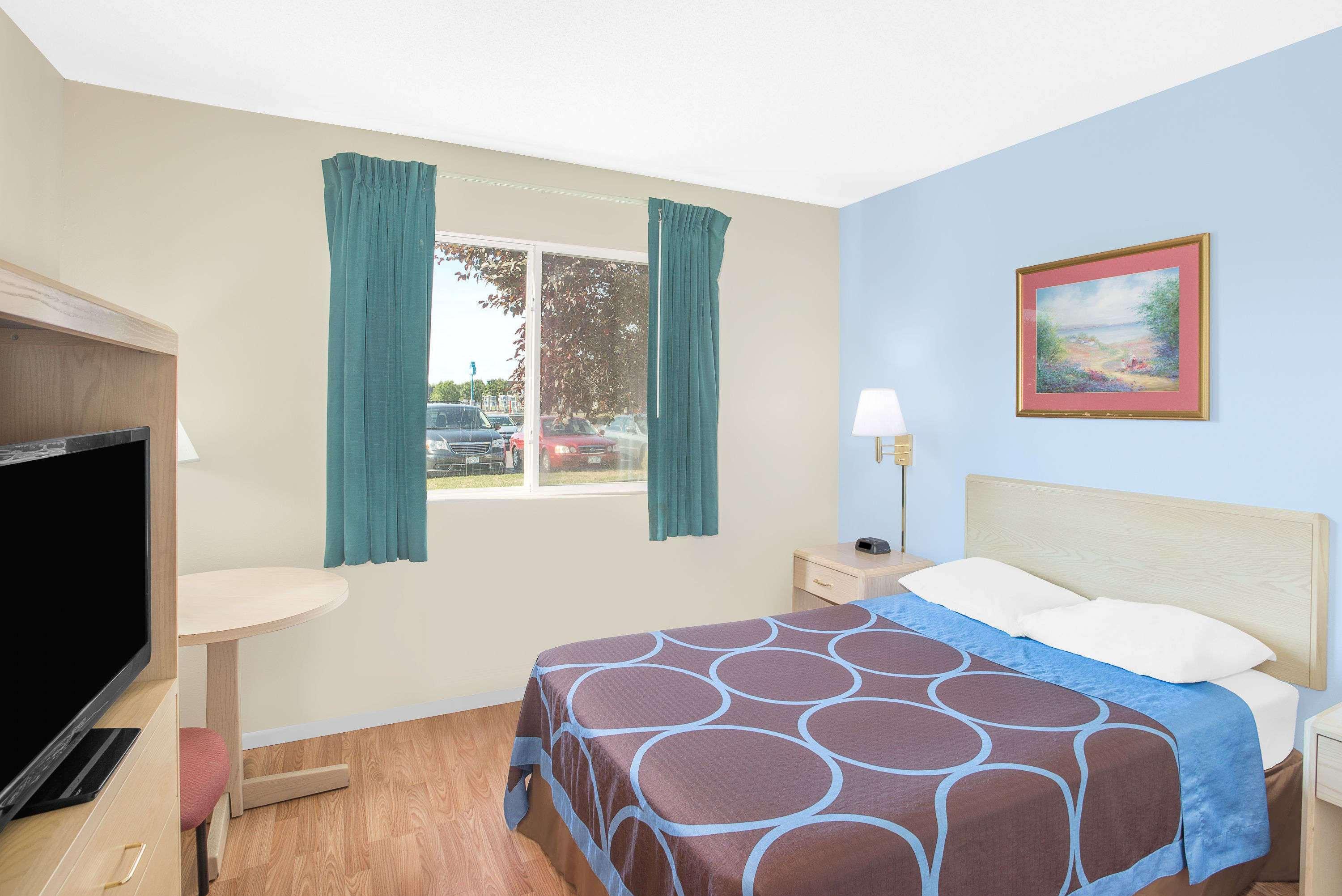 Super 8 By Wyndham Canandaigua Zewnętrze zdjęcie